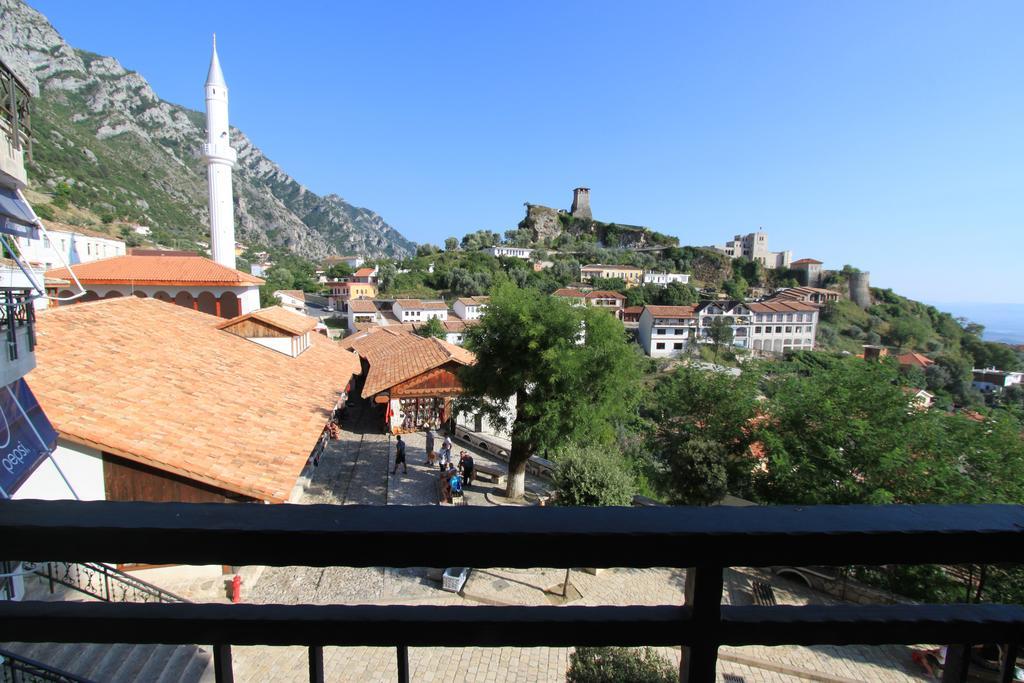 Hotel Panorama Kruje View On The Castle And The Old Town Exteriér fotografie